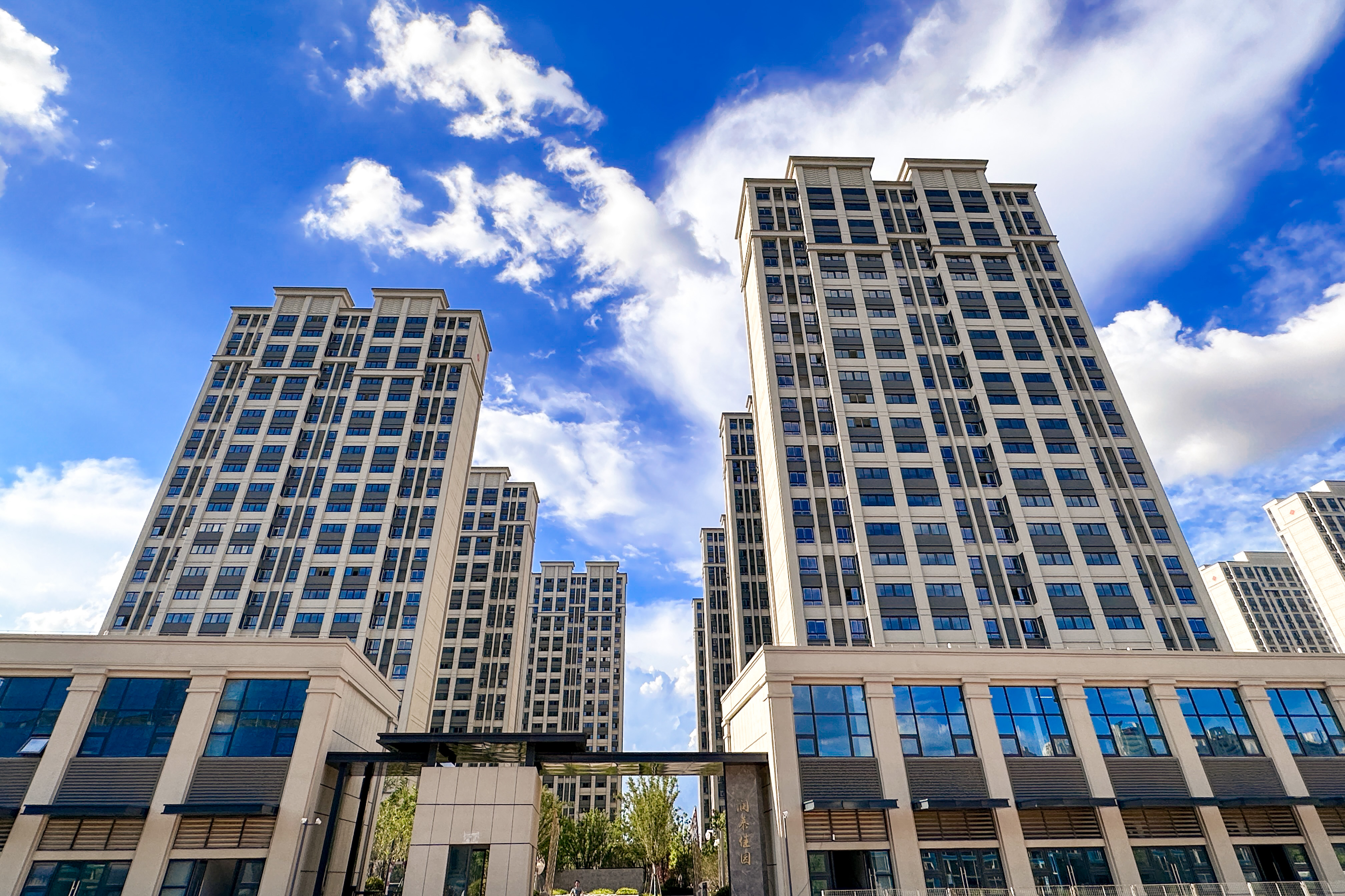 台风过境，，这一大波民生项目be like（图说包管房）