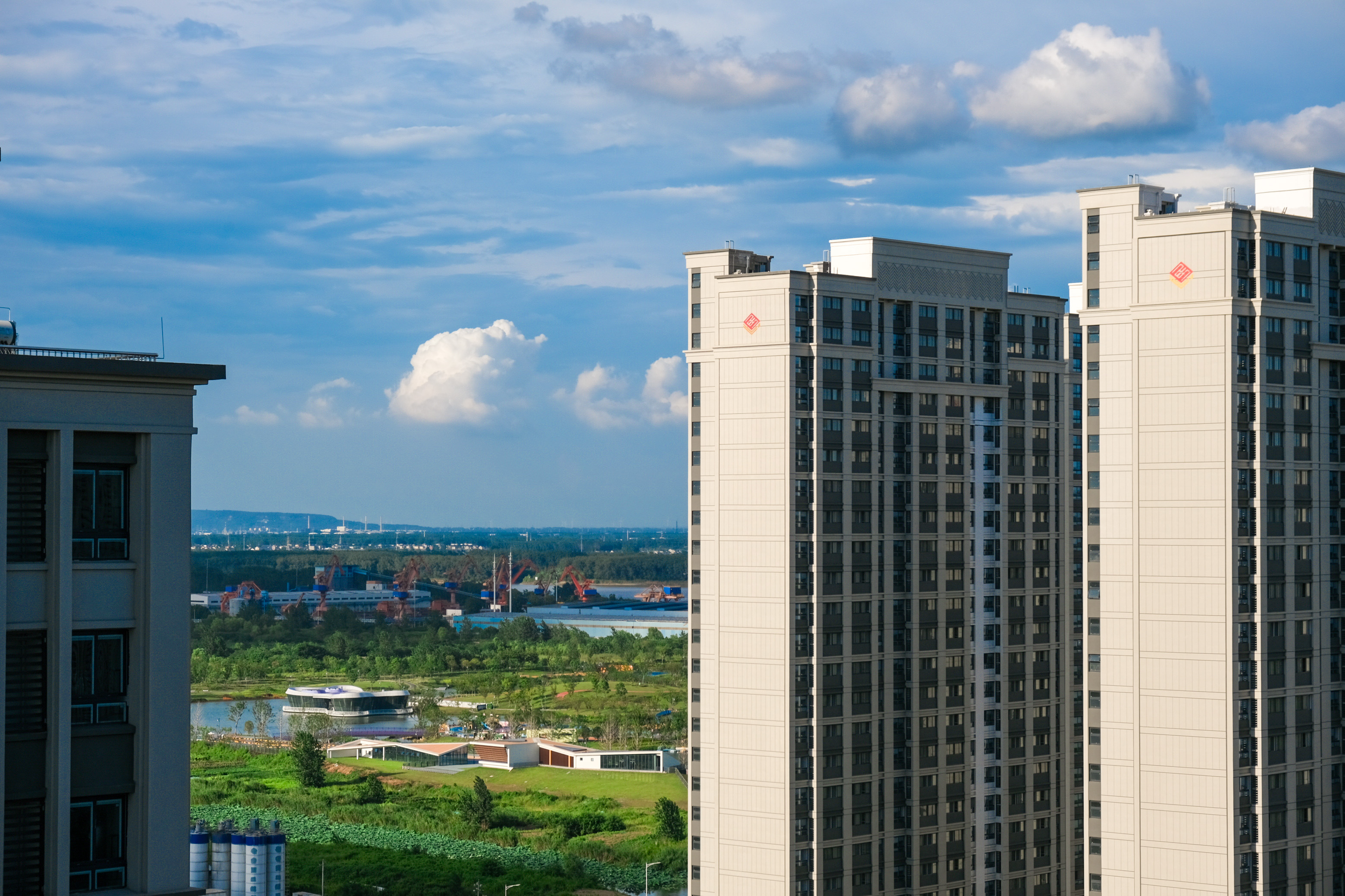 台风过境，，这一大波民生项目be like（图说包管房）