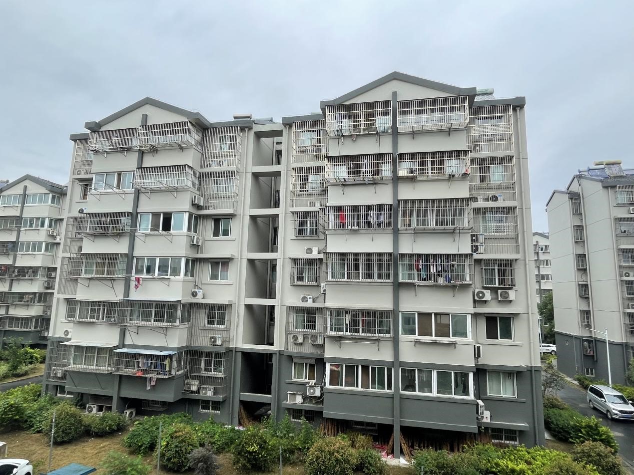 以民生为“底色”，，，提升老旧小区幸！！俺缮