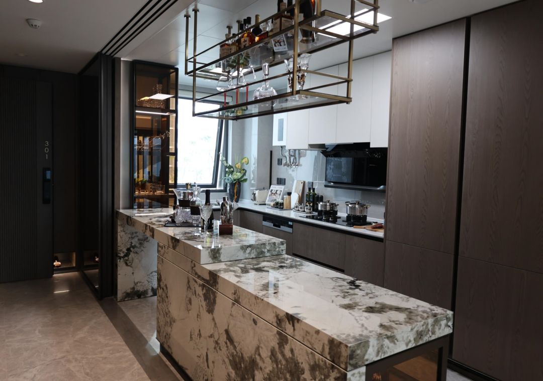 不负久候！！！果博官网集团·仁恒都会星皓树模区今日倾城绽放